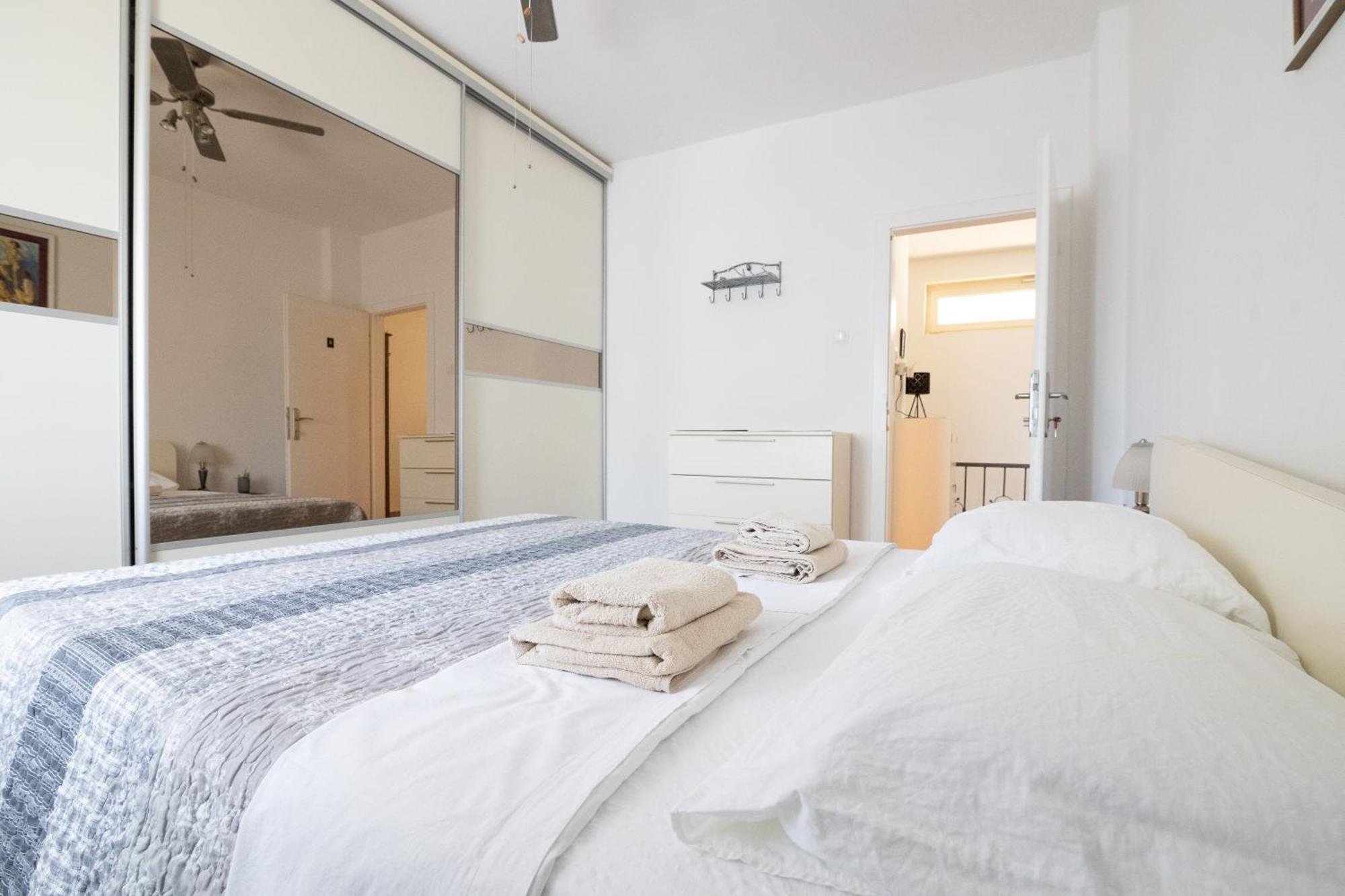 Apartment Regina Сплит Екстериор снимка