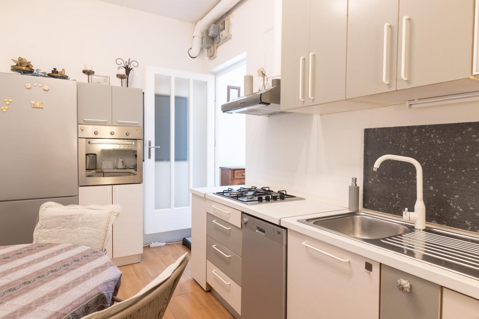 Apartment Regina Сплит Екстериор снимка